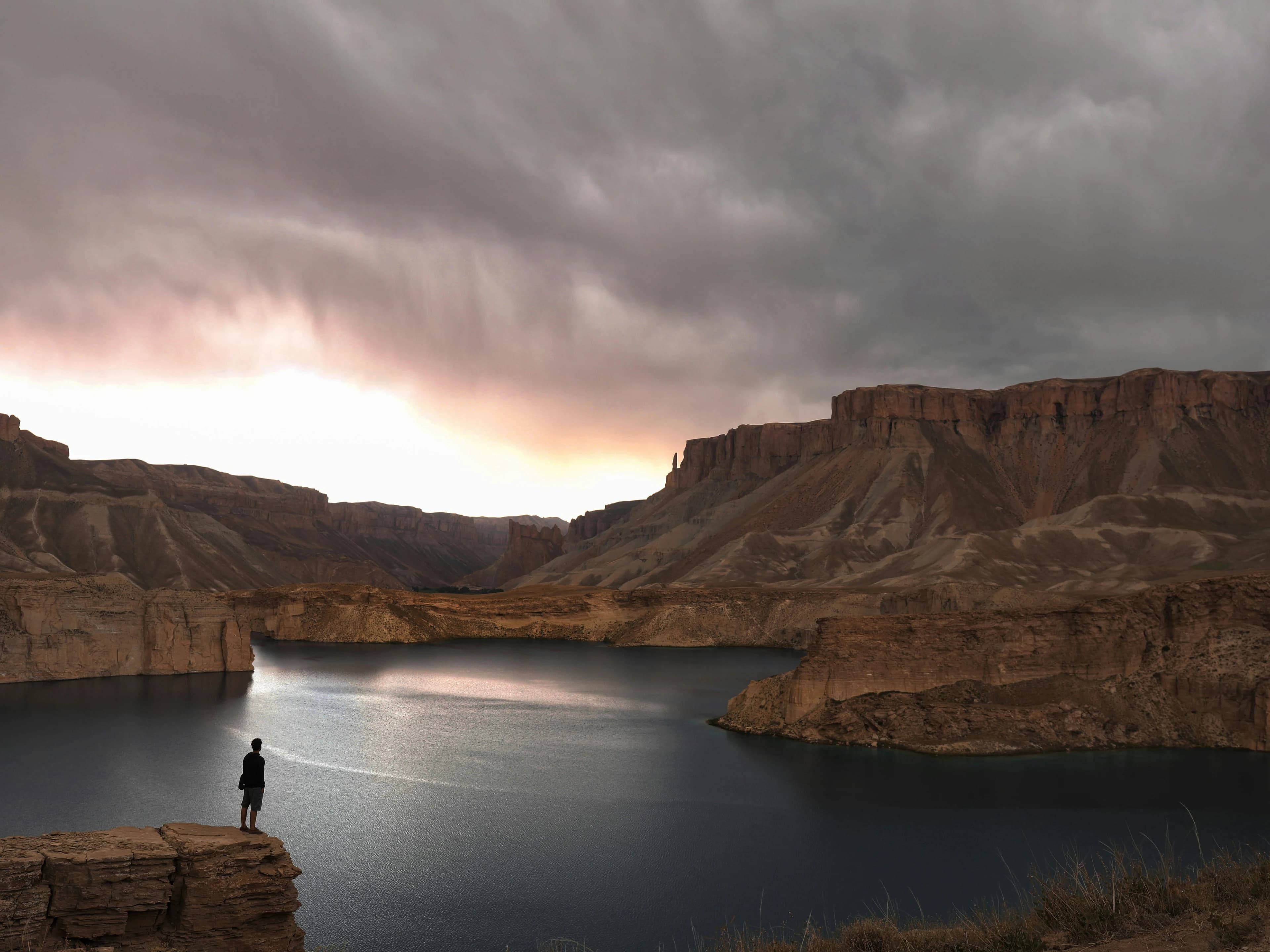Evening light over the blue lakes and cliffs of Band-e-Amir